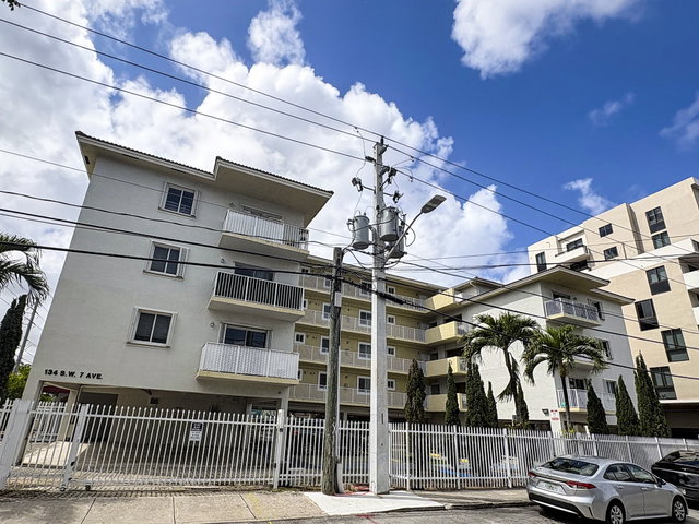 River Breeze Condo photo 2